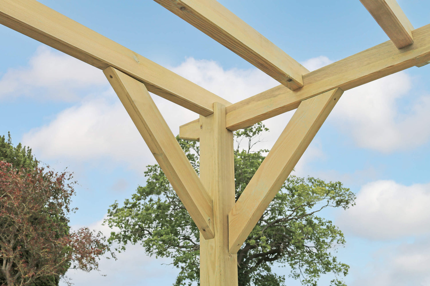 Ascot Pergola 2.4x2.4x2.35m