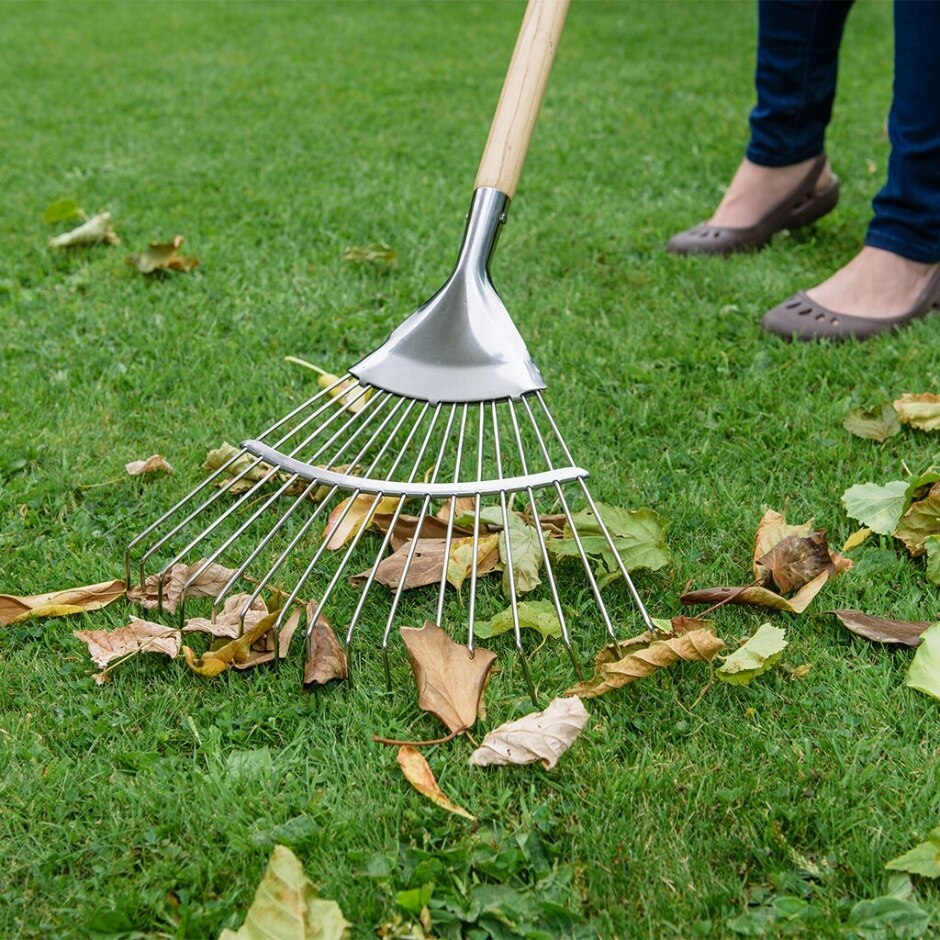 Kent & Stowe Lawn/Leaf Rake Stainless Steel